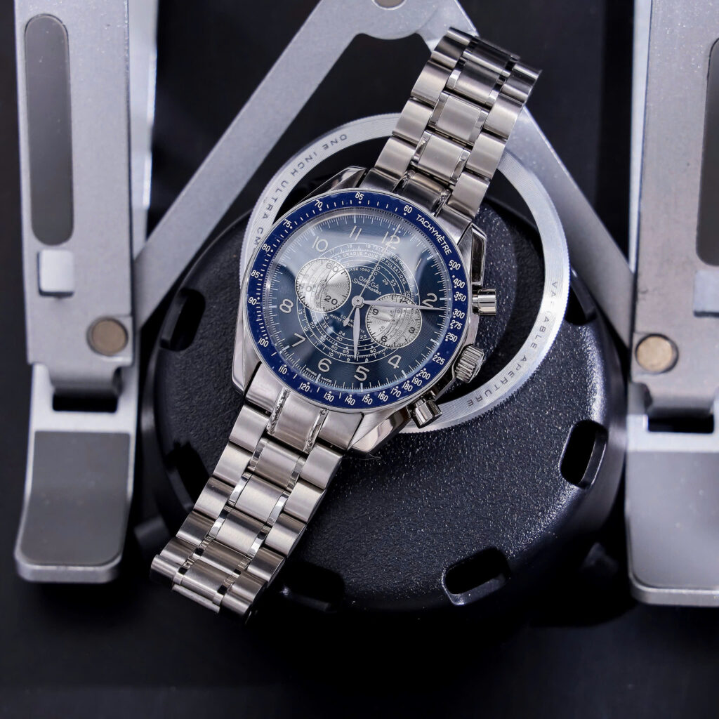 Đồng hồ Omega Speedmaster Chronograph Dây Kim Loại Fake Cao Cấp 43mm