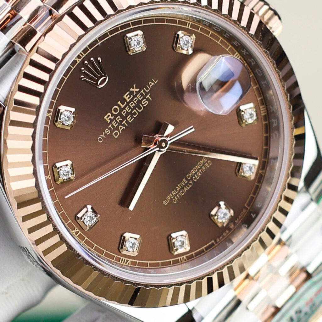 Đồng hồ Rolex DateJust 126331 mặt chocolate cọc số đính đá Replica 11 nhà máy Clean 41mm (2)