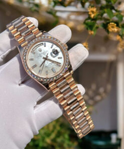 Đồng hồ Rolex Day-Date bọc vàng thật mặt xà cừ đính kim cương Moissanite 40mm (6)