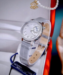 Đồng hồ Vacheron Constantin Égérie Moon Phase dây da đính đá fake 11 30mm