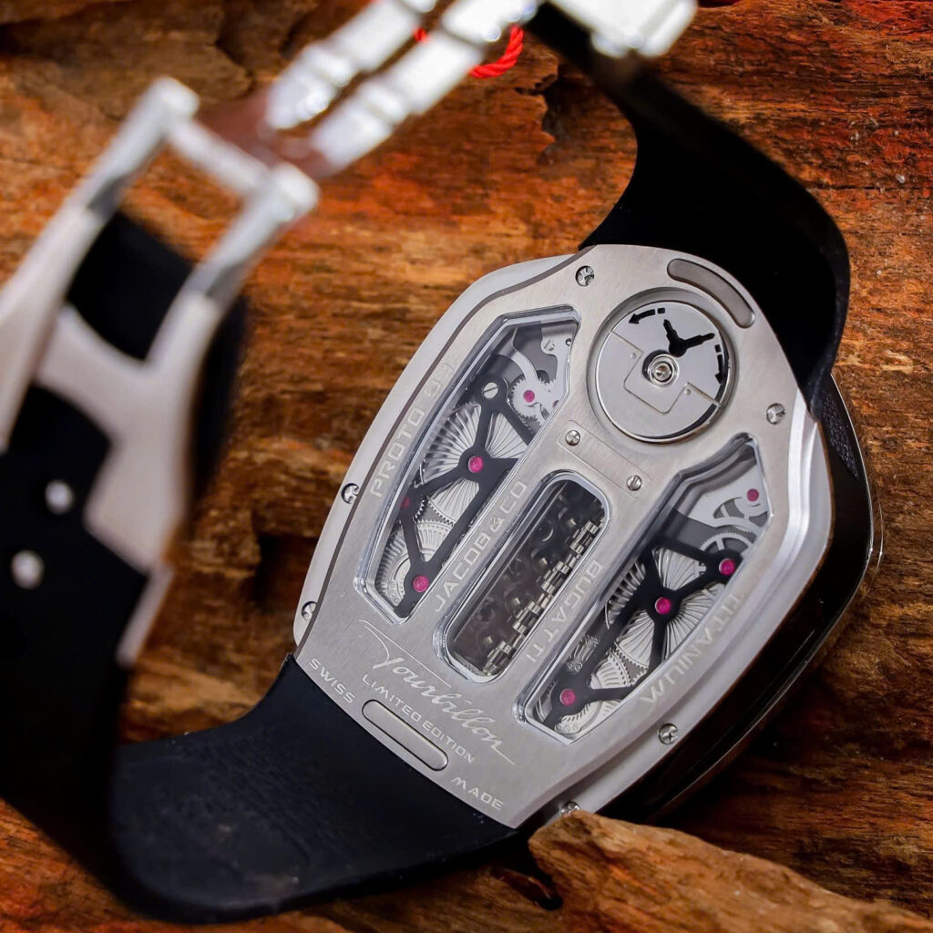 Đồng hồ Jacob & Co Bugatti dây cao su đen fake cao cấp 52mm x 44mm