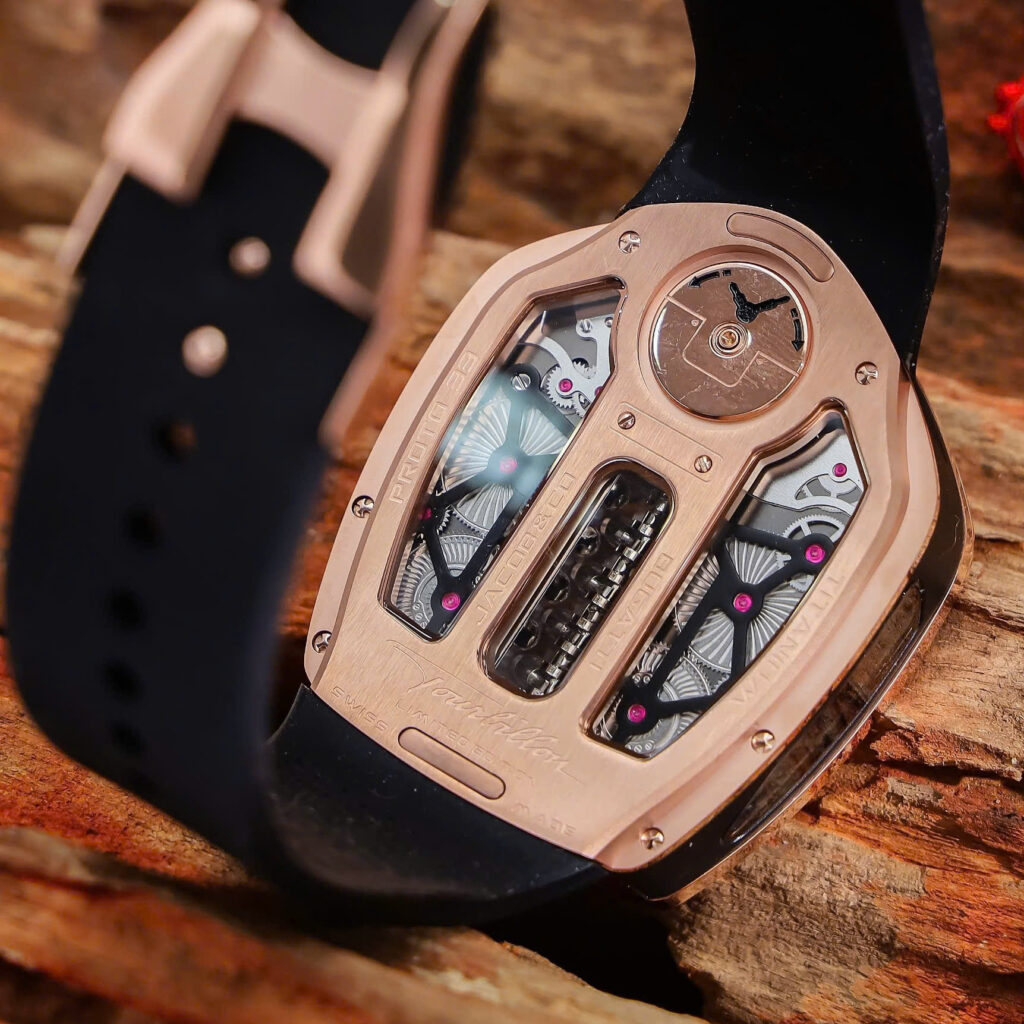 Đồng hồ Jacob & Co Bugatti vàng hồng dây cao su fake cao cấp 52mm x 44mm