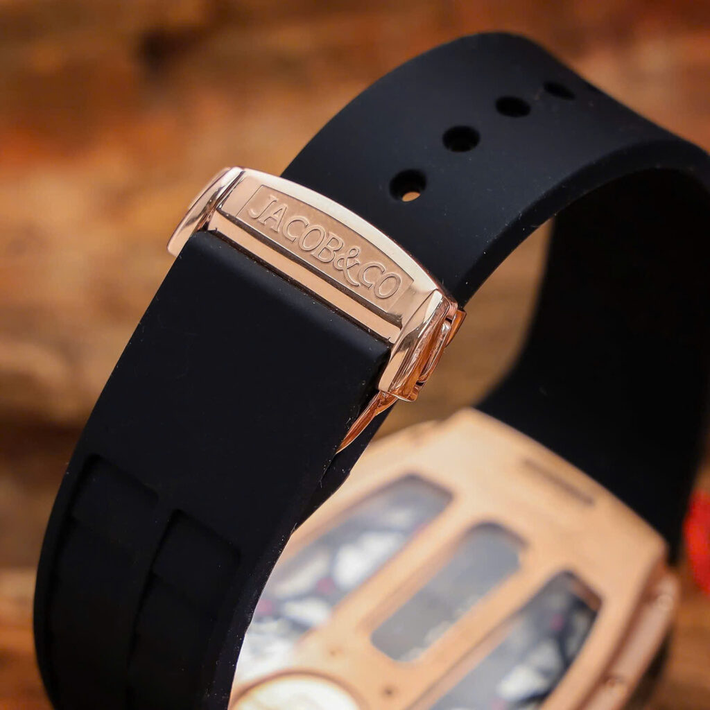 Đồng hồ Jacob & Co Bugatti vàng hồng dây cao su fake cao cấp 52mm x 44mm