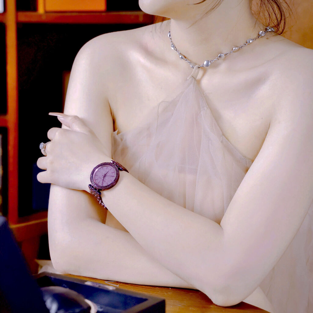  Đồng hồ Michael Kors Darci Pavé nữ đính full đá màu tím 38mm