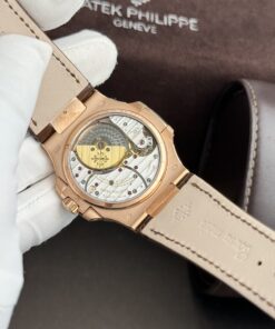 Đồng hồ Patek Philippe Nautilus 5712 Rep 11 mặt nâu dây da nhà máy GR 40mm (2)