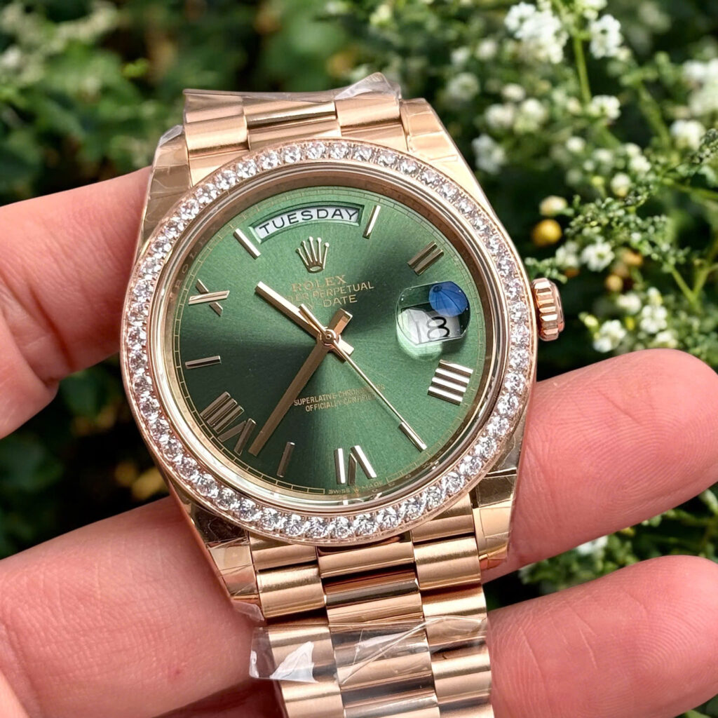 Đồng hồ Rolex Day-Date Fake 11 mạ vàng hồng mặt xanh lá cây 40mm (2)