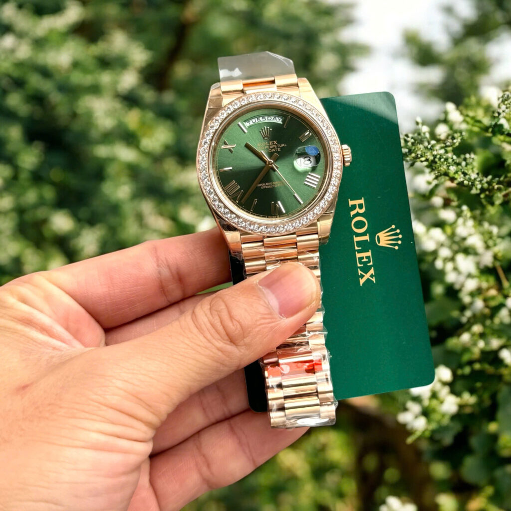 Đồng hồ Rolex Day-Date Fake 11 mạ vàng hồng mặt xanh lá cây 40mm (2)