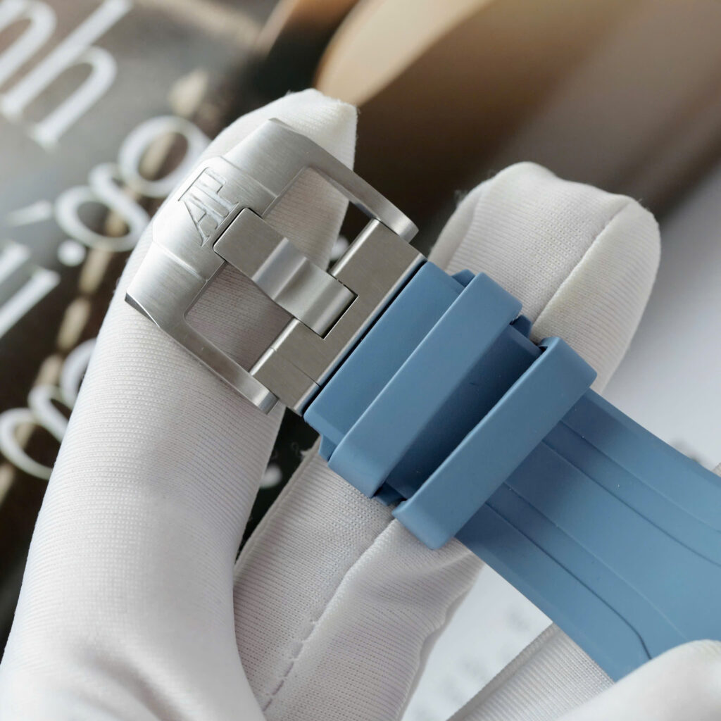 Đồng hồ Audemars Piguet Rep 11 Royal Oak Offshore 15605SK màu xanh dương 43mm (2)