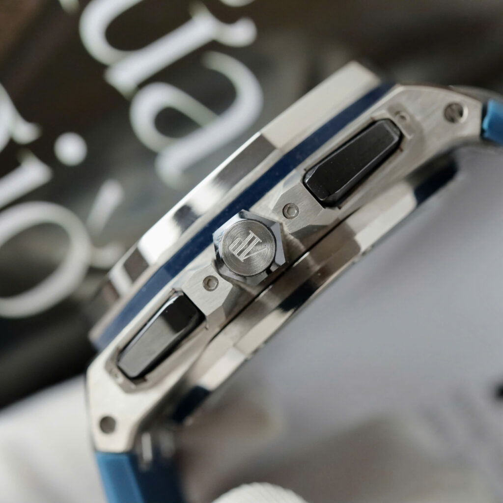 Đồng hồ Audemars Piguet Rep Cao Cấp Royal Oak Offshore 26420TI màu xanh dương 43mm (2)