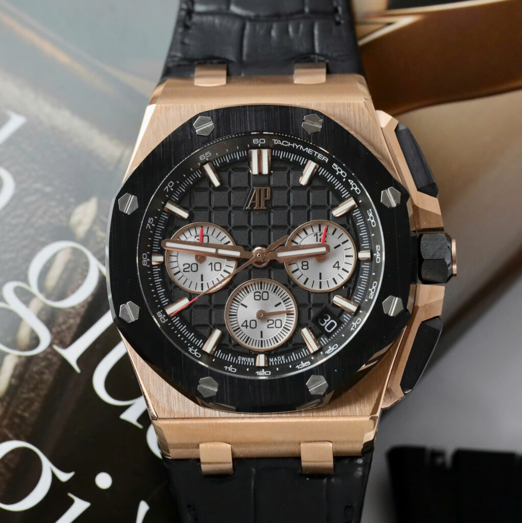 Đồng hồ Audemars Piguet Royal Oak Offshore 26420RO Replica 11 dây cao su 43mm (2)