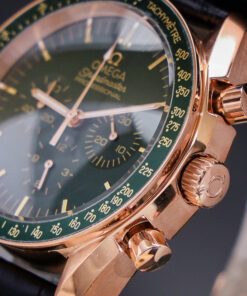 Đồng hồ Omega Speedmaster nam mặt xanh green fake cao cấp 43mm