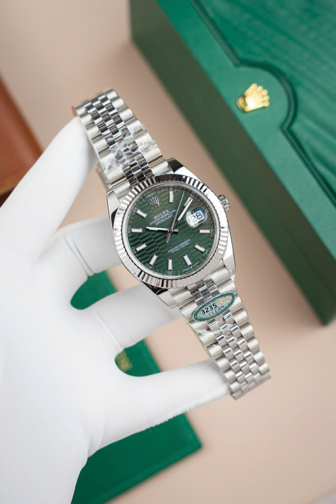 Đồng hồ Rolex DateJust 126334 Rep 11 mặt số nếp gấp màu xanh lá cây Clean 41mm (2)
