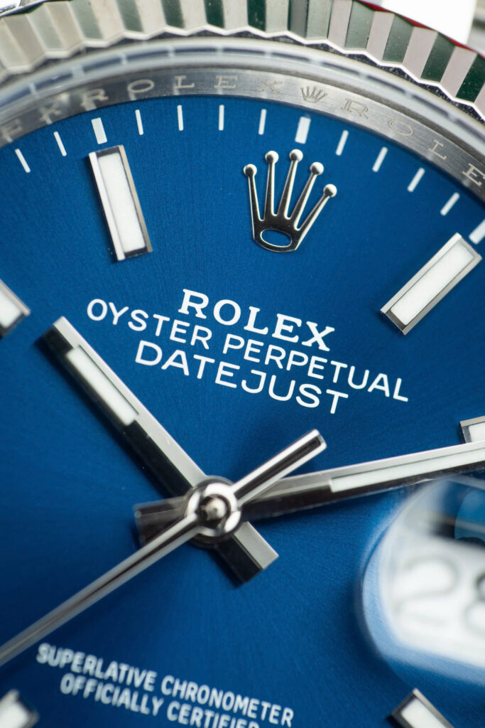 Đồng hồ Rolex DateJust Replica 11 nam mặt xanh blue cọc số dạ quang Clean 41mm (16)