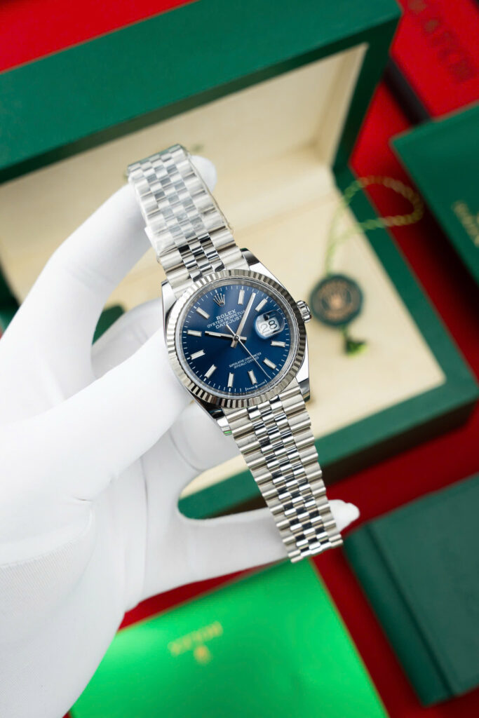 Đồng hồ Rolex DateJust Replica 11 nam mặt xanh blue cọc số dạ quang Clean 41mm (16)