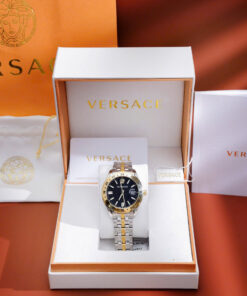 Đồng hồ Versace Greca Time GMT demi vàng mặt đen fake cao cấp 41mm