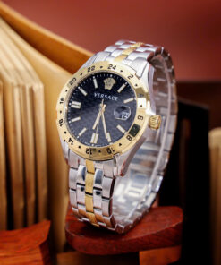Đồng hồ Versace Greca Time GMT demi vàng mặt đen fake cao cấp 41mm