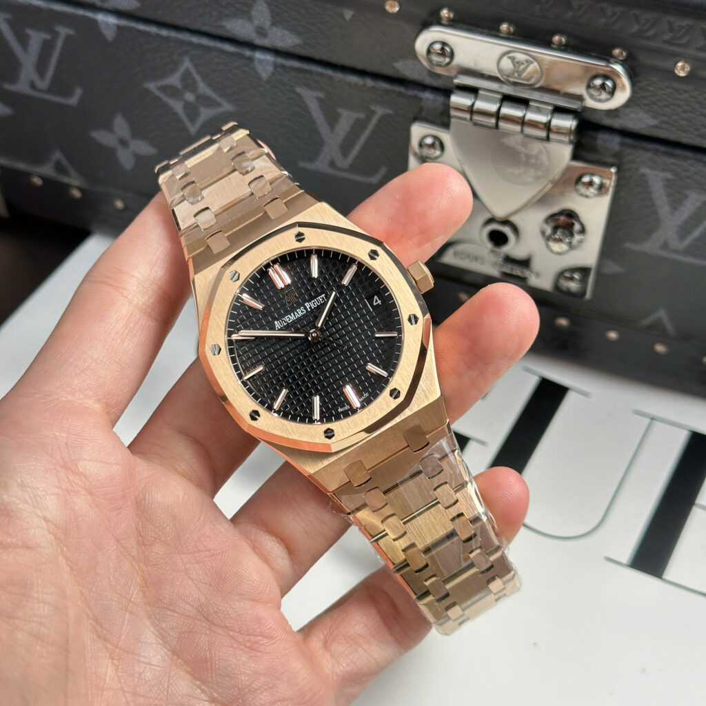 Đồng hồ nam Audemars Piguet Royal Oak 15500OR Rep 11 mặt đen dây kim loại APS 41mm (1)