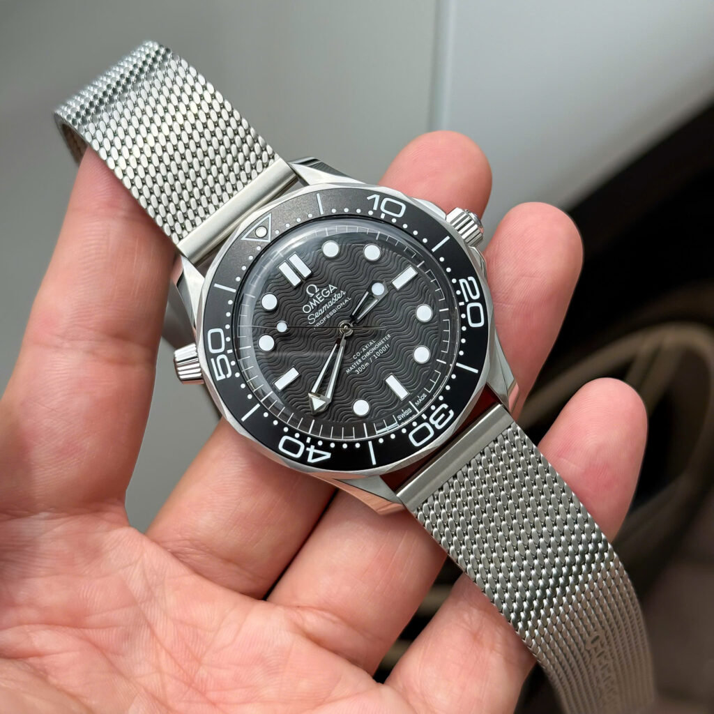 Đồng hồ Omega Seamaster Diver 300M Co-Axial Master Chronometer Replica 11 xưởng VS 42mm (2)