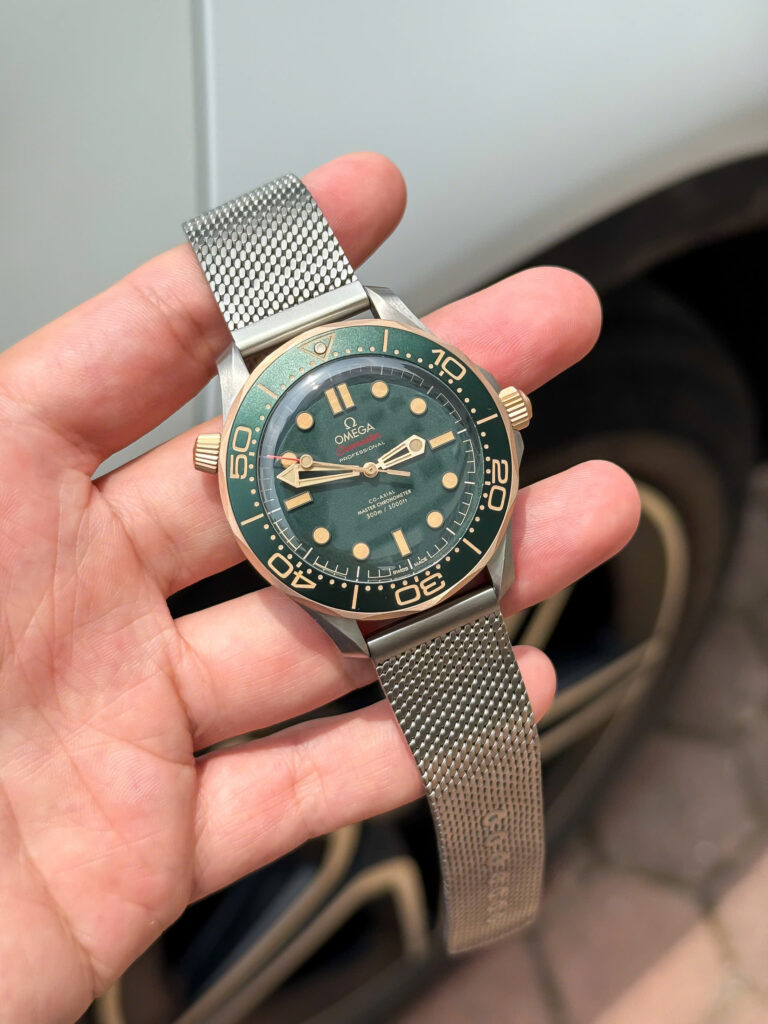 Đồng hồ Omega Seamaster Driver 300 Replica 11 mặt xanh green full set VSF 42mm (2)