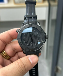 Đồng hồ Omega Seamaster chế tác vỏ gốm đen máy cơ Thuỵ Sỹ VS Factory 42mm (2)
