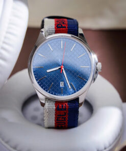 Đồng hồ Gucci G Timeless Nylon dây vải nato máy pin nhật like auth 42mm