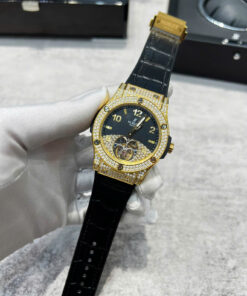 Đồng hồ Hublot Skeleton đính full đá lộ cơ máy cơ nhật giá rẻ fake cao cấp 42mm