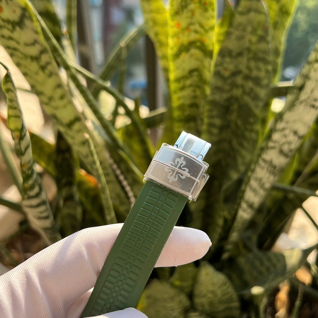 Đồng hồ Patek Philippe Aquanaut 5168 Replica 11 màu xanh lá cây xưởng 3K 42 (2)