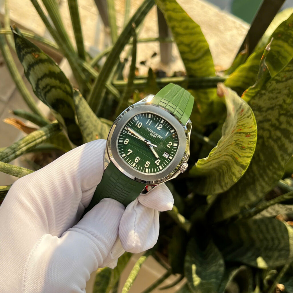 Đồng hồ Patek Philippe Aquanaut 5168 Replica 11 màu xanh lá cây xưởng 3K 42 (2)