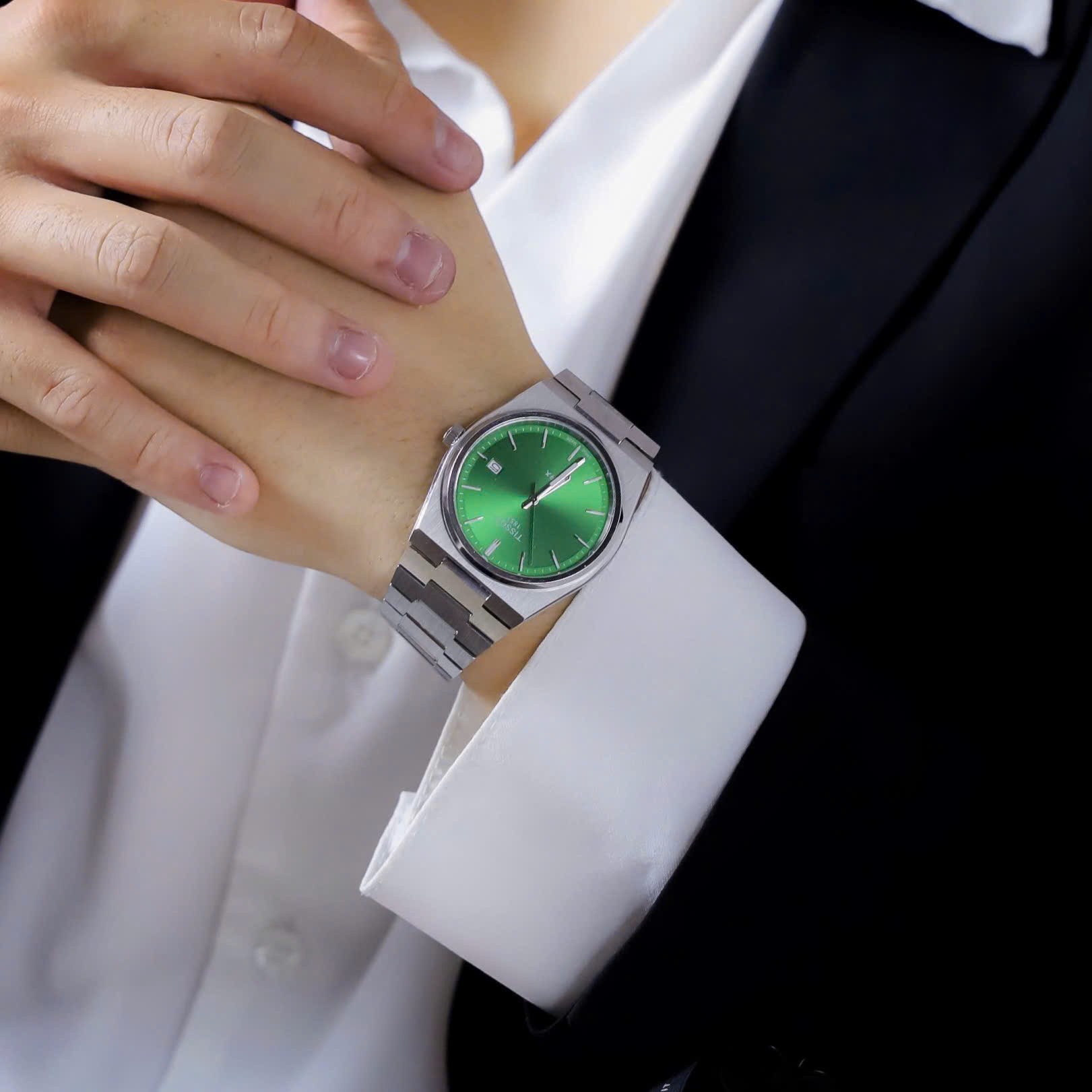 Đồng hồ Tissot PRX nam xanh green máy Pin nhật giá rẻ like auth 40mm (1) Đồng hồ Tissot PRX nam xanh green máy Pin nhật giá rẻ like auth 40mm