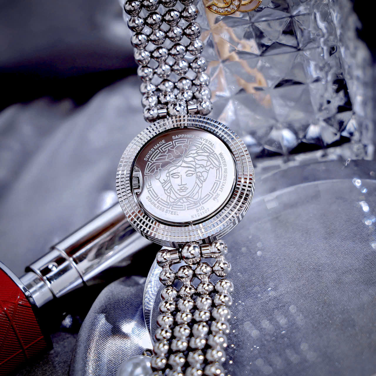 Đồng hồ Versace Eon Pour Femmes nữ dây kim loại mặt xanh blue like auth 34mm (9) Đồng hồ Versace Eon Pour Femmes nữ dây kim loại mặt xanh blue like auth 34mm