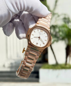 Đồng Hồ Patek Philippe Fake cao cấp Nautilus 7118 mặt số trắng nhà máy GR (1)
