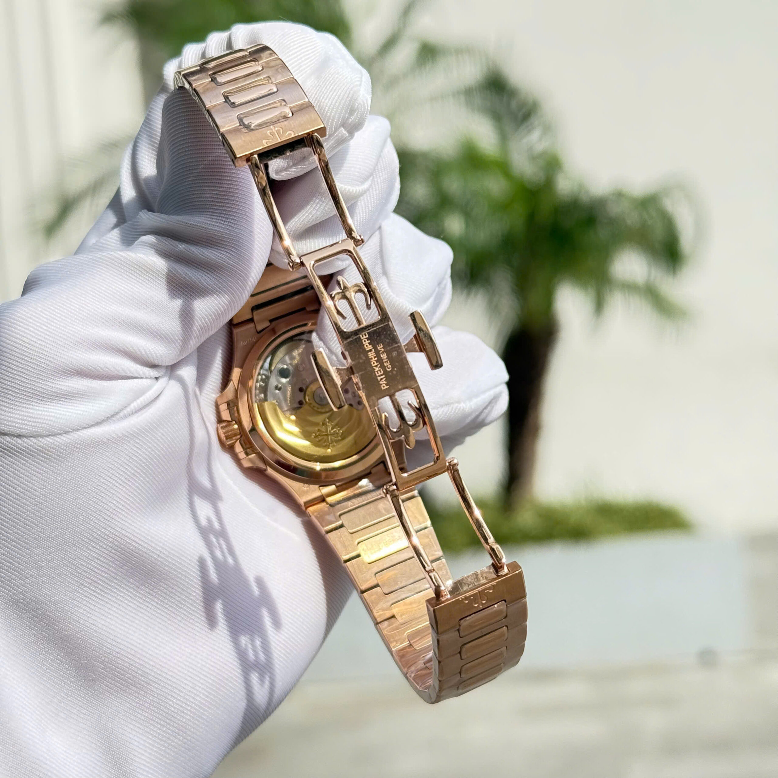 Đồng Hồ Patek Philippe Fake cao cấp Nautilus 7118 mặt số trắng nhà máy GR (9)