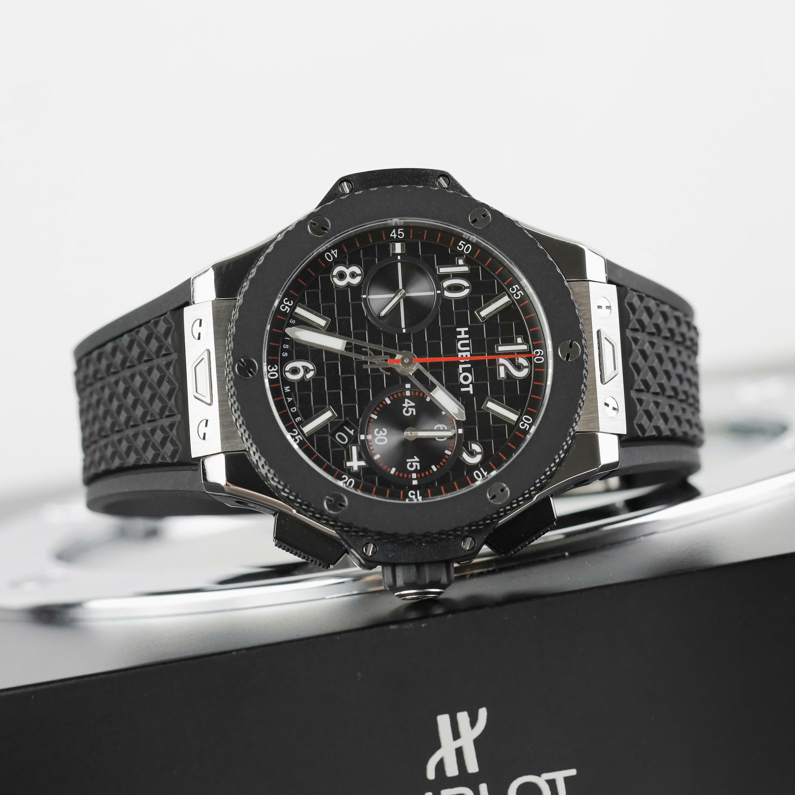 Đồng hồ Hublot Big Bang 20th Anniversary Titanium Ceramic Rep 11 cao cấp nhà máy BBA 43mm (8) Đồng hồ Hublot Big Bang 20th Anniversary Titanium Ceramic Rep 11 cao cấp nhà máy BBA 43mm (2)