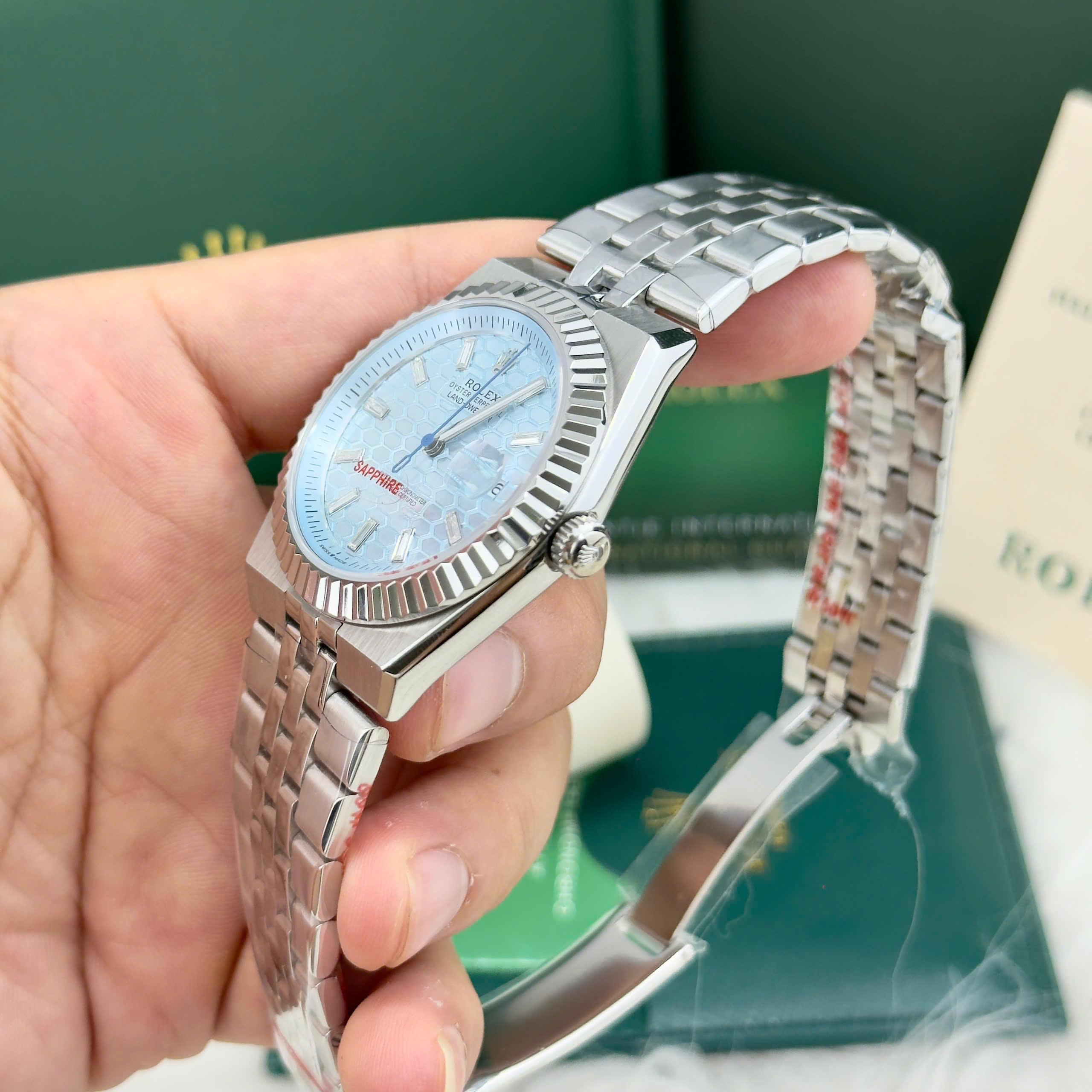 Đồng hồ Rolex Land – Dweller nam xanh blue máy cơ nhật giá rẻ fake cao cấp 41mm (3) Đồng hồ Rolex Land – Dweller nam xanh blue máy cơ nhật giá rẻ fake cao cấp 41mm