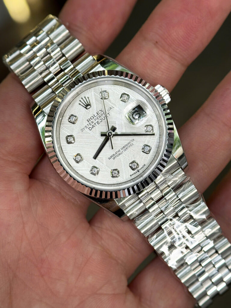 Đồng hồ Rolex chế tác mặt thiên thạch DateJust 126234 mặt số thiên thạch đính Moissanite 36mm (8)