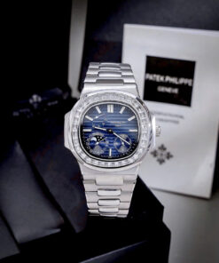 Đồng Hồ Patek Philippe Fake Cao Cấp Nautilus 5724 Mặt Xanh Blue Máy Cơ Nhật 40mm (8)