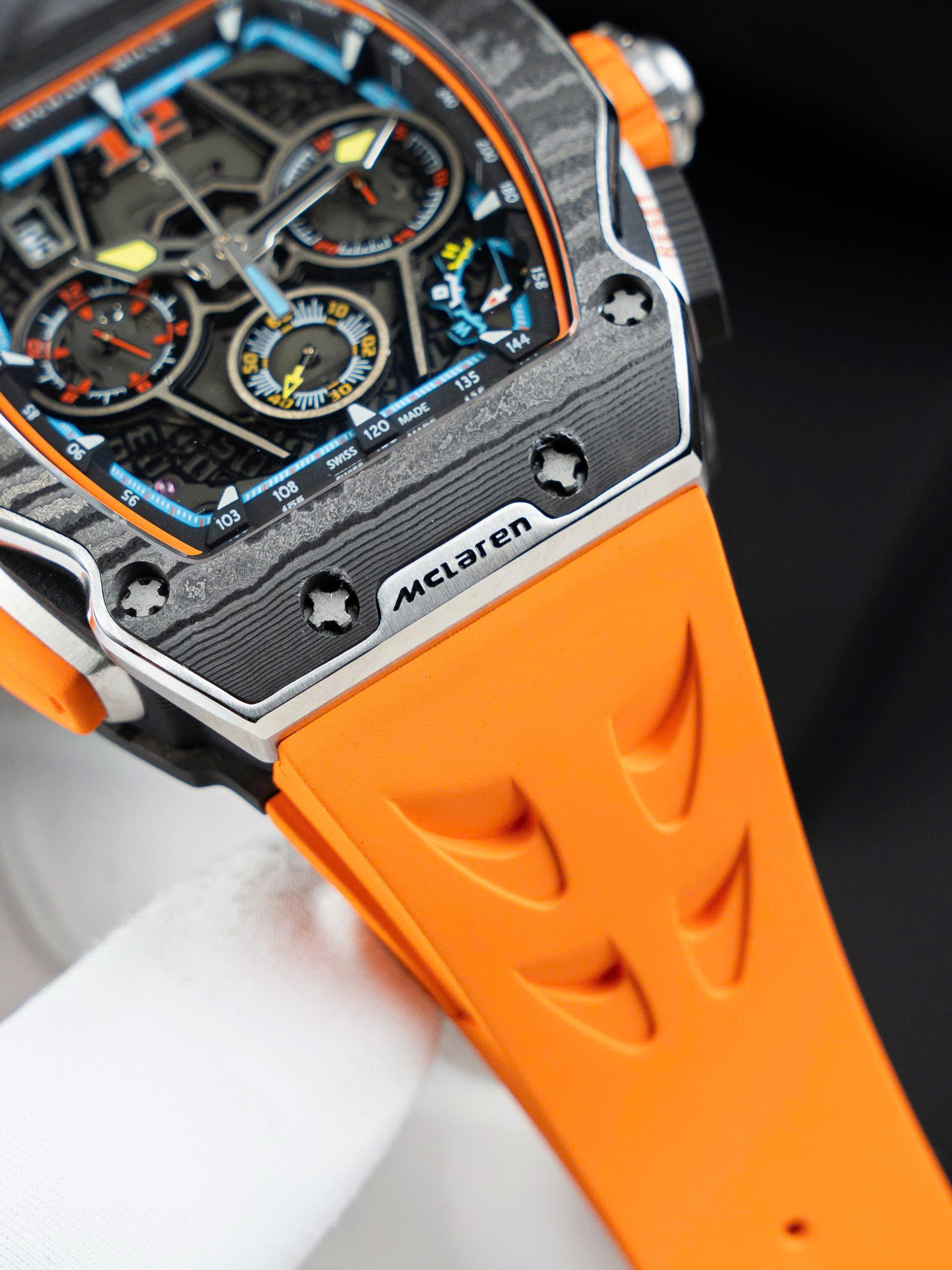 Đồng Hồ Richard Mille Chế Tác RM65-01 McLaren W1 Split-Seconds Chronograph Màu Cam 44mm (11) Đồng Hồ Richard Mille Chế Tác RM65-01 McLaren W1 Split-Seconds Chronograph Màu Cam 44mm (12)
