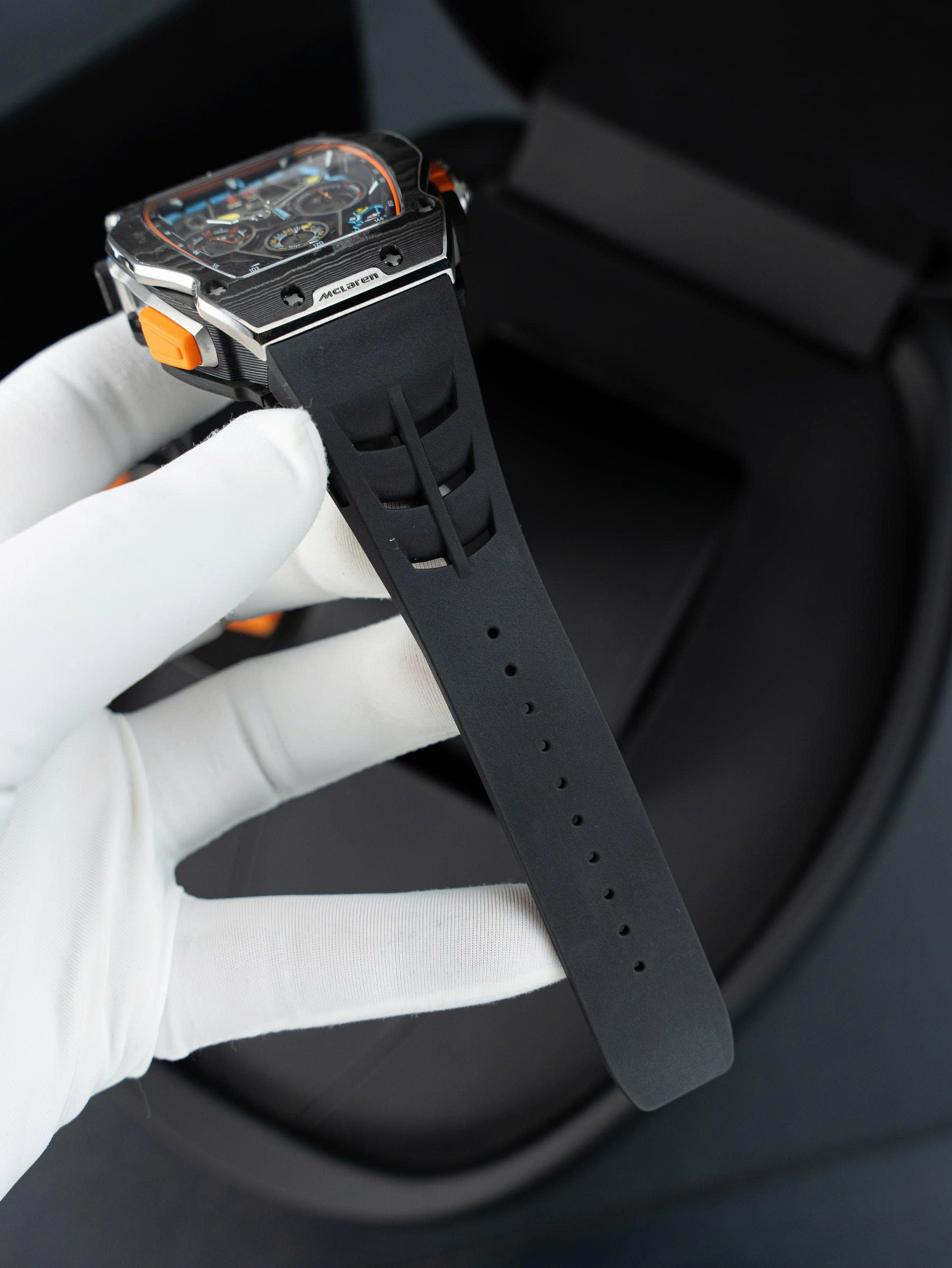 Đồng Hồ Richard Mille Chế Tác RM65-01 McLaren W1 Split-Seconds Chronograph Màu Đen 44mm (15) Đồng Hồ Richard Mille Chế Tác RM65-01 McLaren W1 Split-Seconds Chronograph Màu Đen 44mm (15)