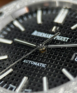 Đồng hồ Audemars Piguet Replica 11 Royal Oak 15410 Frosted mặt đen dây kim loại xưởng APS 41mm (2)