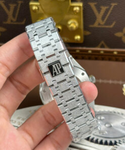 Đồng hồ Audemars Piguet Replica 11 Royal Oak 15410 Frosted mặt đen dây kim loại xưởng APS 41mm (2)