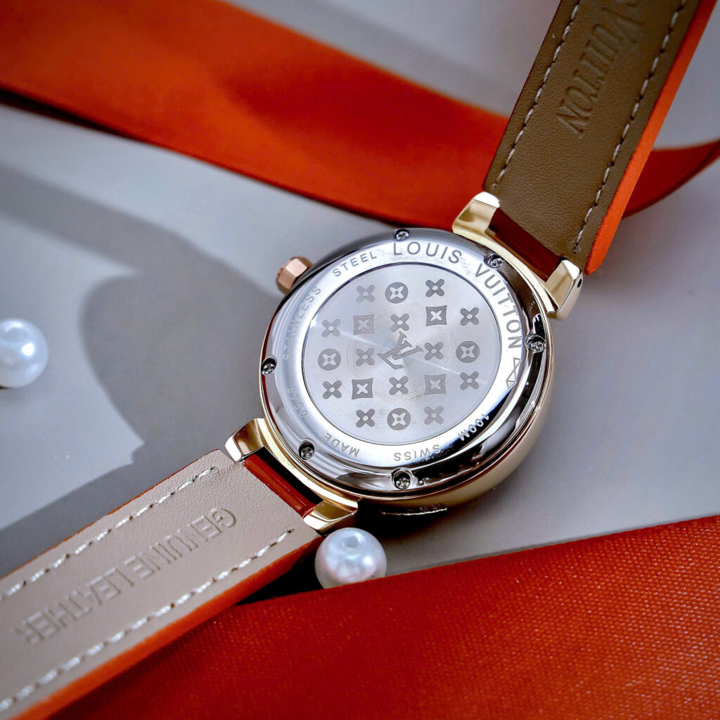 Đồng hồ Louis Vuitton Tambour nữ dây da đỏ máy Pin giá rẻ like auth 34mm
