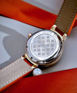 Đồng hồ Louis Vuitton Tambour nữ dây da đỏ máy Pin giá rẻ like auth 34mm
