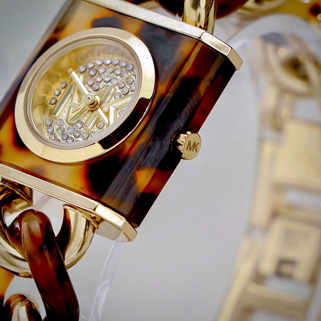 Đồng hồ Michael Kors Mk4808 Chain Lock nữ mặt đính đá like auth 24mm