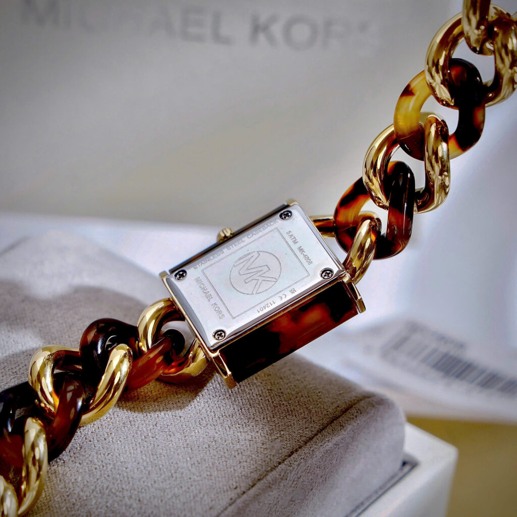 Đồng hồ Michael Kors Mk4808 Chain Lock nữ mặt đính đá like auth 24mm