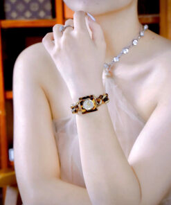 Đồng hồ Michael Kors Mk4808 Chain Lock nữ mặt đính đá like auth 24mm