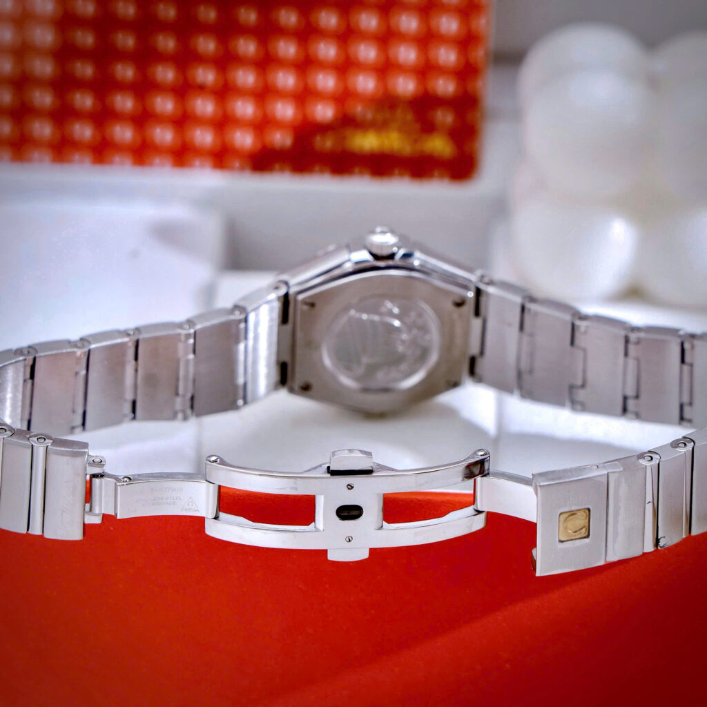 Đồng hồ Omega Constellation nữ mặt xanh blue đính đá fake cao cấp 28mm