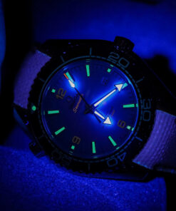 Đồng hồ Omega Seamaster Planet Ocean 600M nam dây dù cam fake cao cấp 42mm (1)