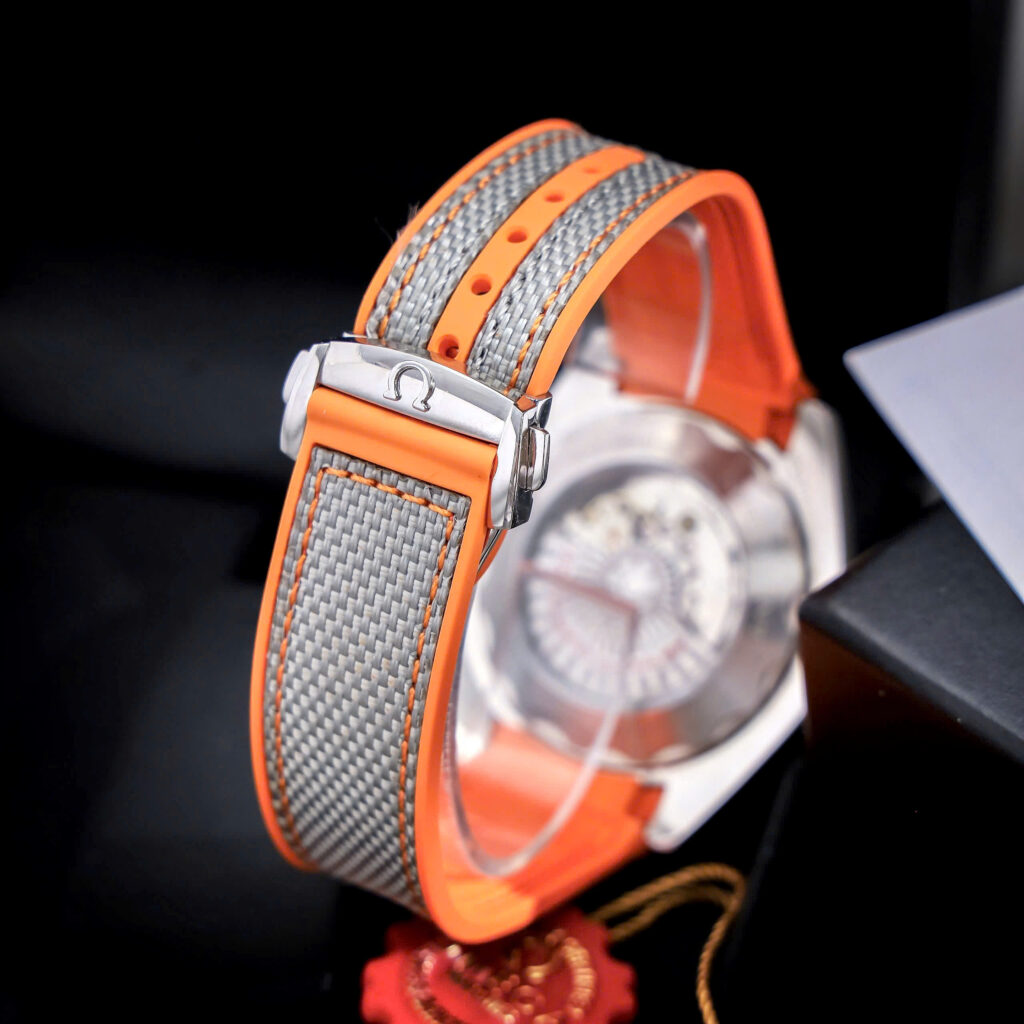 Đồng hồ Omega Seamaster Planet Ocean 600M nam dây dù cam fake cao cấp 42mm (1)