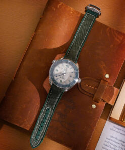 Đồng hồ Omega Seamaster nam Planet Ocean 600M dây dù xanh fake cao cấp 42mm