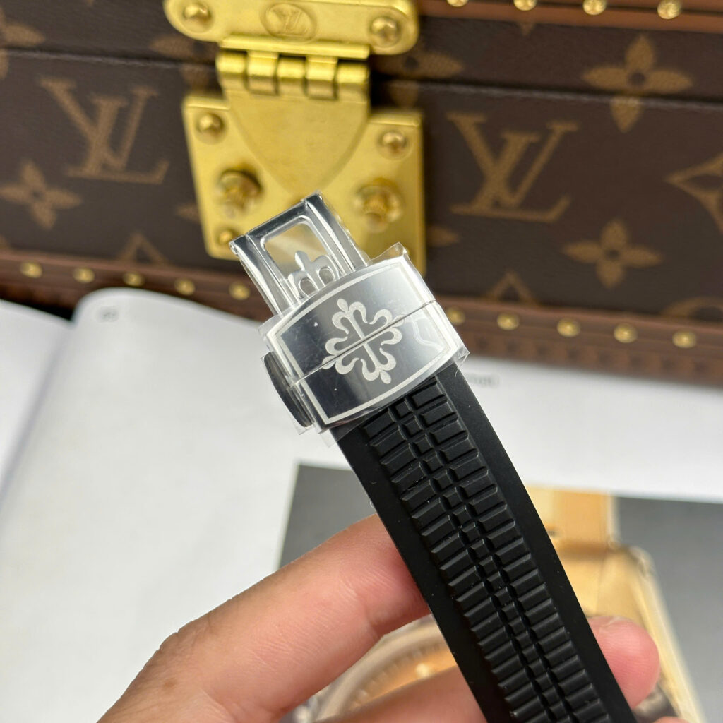 Đồng hồ Patek Philippe Aquanaut 5167 Rep cao cấp mặt xám nhà máy BBF tinh chỉnh 40mm (2)